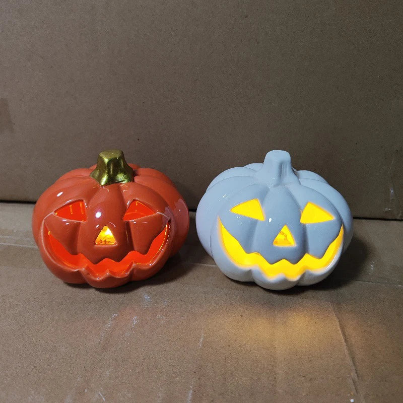 Spooky pumpkin lamp