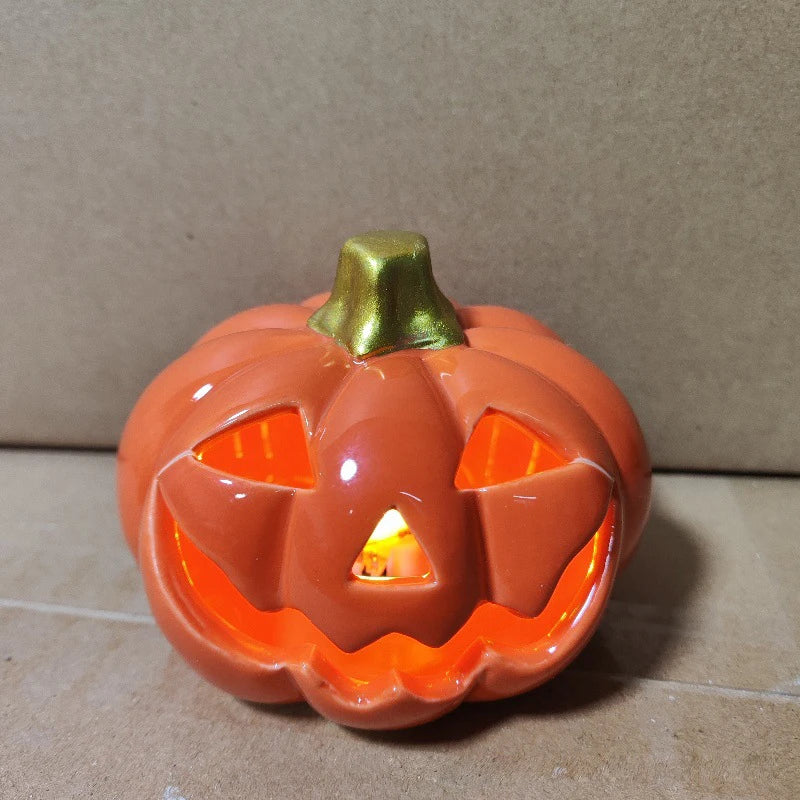 Spooky pumpkin lamp